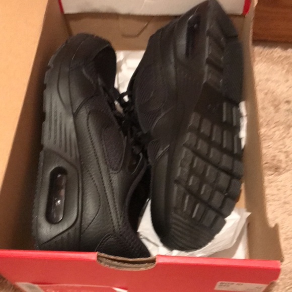 NWT NIKE AIR MAX SC 5Y 5 YOUTH BLACK ATHLETIC SHOES TENNIS BOYS FITS WOMEN 6 - Picture 10 of 11